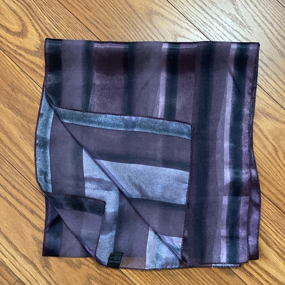 🌹Korean purple silk feel striped scarf many ways worn size 58”x14” - Picture 11 of 13